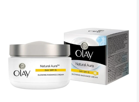 Olay Natural Aura SPF 15 Glowing Radiance Day Cream - 50g
